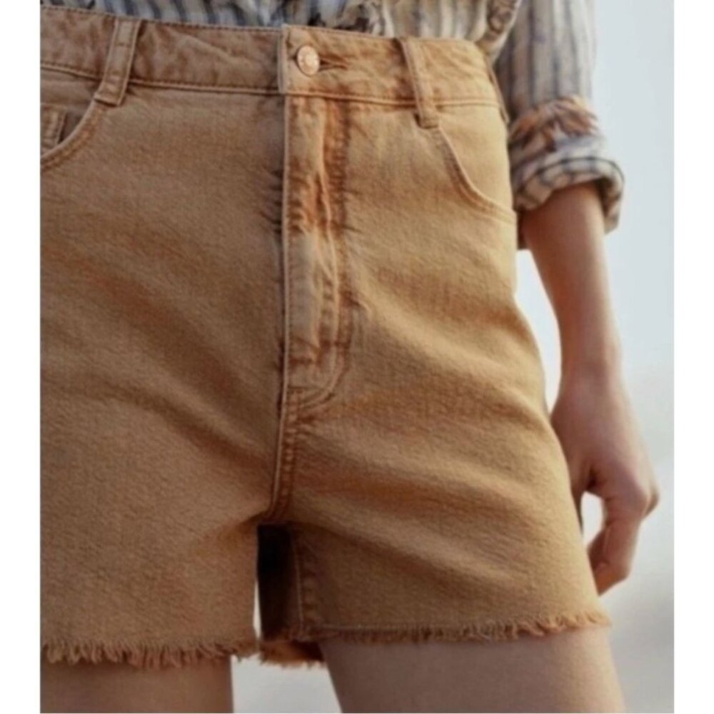 PILCRO ANTHROPOLOGIE high rise denim shorts in caramel size 26